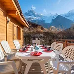 Family Cottage With Balcony In Chamonix