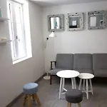 Cosy Apartment In The Center Of La Flotte