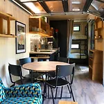 Vaimiti, Cabane Cosy Sous Les Pins