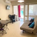 As21515 - Studio Cabine Avec Joli Jardin Et Parking Prive