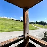 Grand Studio Aux Pieds Des Pistes Sans Vis A Vis