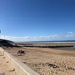 Les Pins Penches