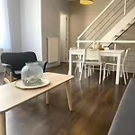 Malo Les Bains: Duplex A Deux Pas De La Plage.