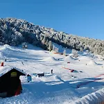 Apartment In Morzine - Ski In - Sleeps 6