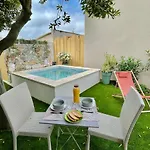 Studio Piscine Balneo Chauffee