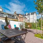 Gite Le Doris Avec Place De Stationnement Privee Incluse