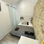 Bed In The City - Appart'Hotel - Historical Center