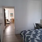 Superbe Appartement T3 Au Centre Plage .Parking
