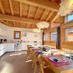 Chalet Litote - Acces Direct Aux Pistes, Wifi Gratuit, Sauna, Cheminee, Garage - Fr-1-344-720