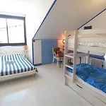 St-Lary-Soulan : Duplex T3, 9 Couchages, Tout Equipe Avec Balcon - Fr-1-457-157