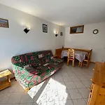 Appartement Chaleureux Au Grand Bornand - 6 Personnes, Balcon, Parking, Proche Centre - Fr-1-241-131