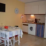 Studio Cabine A 50M De La Plage Avec Terrasse Et Lave-Linge - Fr-1-225C-461