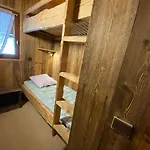Studio Cabine 4 Pers. Proche Patinoire Et Pistes, Parking, Menage Inclus, Navette A Proximite - Fr-1-241-157