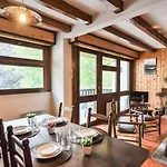 Appartement 4 Pers Avec Terrasse, Parking Prive, Proche Thermes Et Remontees Mecaniques - Fr-1-296-198