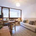 Studio Avec Parking Prive, Proche Centre, Commerces Et Telepherique - 4 Pers. - Fr-1-296-179