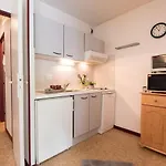 Appartement Ensoleille Pour 4 Pers, Balcon, Parking, Proche Thermes Et Telepherique, St-Lary Village - Fr-1-296-195