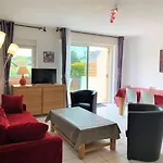 Quiberon: Maison 3 Pieces, 6 Pers., Terrasse Sud, Parking, Quartier Calme Proche Port-Haliguen - Fr-1-478-30