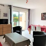 Quiberon: Maison 3 Pieces, 6 Pers., Terrasse Sud, Parking, Quartier Calme Proche Port-Haliguen - Fr-1-478-30