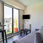 Studio Renove Avec Balcon, Quartier Saint Charles, A 800M De La Plage Du Miramar - Fr-1-3-465