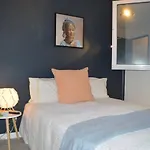 Appart T2 Avec Terrasse, Parking, Wifi, Animaux Admis - Fr-1-225C-31