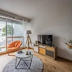 Benodet : Appartement Renove Face Mer, 100M De La Plage, Parking Prive, Balcon, 3 Etoiles, 4 Pers. - Fr-1-481-80