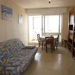 Appartement 2 Pieces, Balcon, Parking, Animaux Admis, Plage A Pied - Fr-1-224C-58