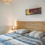 Awesome Apartment In Saint Quay Portrieux