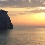 Bel Appartement Avec Jardin Au Coeur D'Etretat