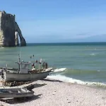 Bel Appartement Avec Jardin Au Coeur D'Etretat