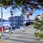 Au 154 Bis - Joli Appartement Avec Grande Terrasse Et Proche De La Plage A Malo