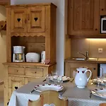 Charmant Studio 4 Pers A Meribel, Proche Centre Et Commerces, Balcon Ouest, Label Meribel - Fr-1-180-372