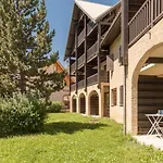 Appartement Le Monetier-Les-Bains, 1 Piece, 4 Personnes - Fr-1-330F-18