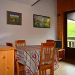 Studio Avec Cabine Et Mezzanine, Parking Et Proche Des Pistes - Fr-1-241-170