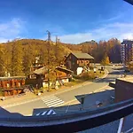 Appartement 2P A Vars Les Claux - 6 Couchages, Pieds Des Pistes, Proche Commerces Et Remontees Mecaniques - Fr-1-330B-44