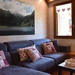 Appartement Cosy 8 Pers. Meribel Centre, Proche Pistes, Internet Inclus - Fr-1-180-184
