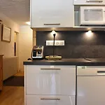 Appartement Cosy 8 Pers. Meribel Centre, Proche Pistes, Internet Inclus - Fr-1-180-184
