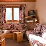 Appartement Cosy 2P A Meribel, 5 Pers, Proche Pistes Et Commerces, Parking Inclus - Fr-1-180-92
