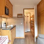 Charmant Studio Renove Pour 3 Personnes A Meribel, Proche Pistes Et Commerces, Balcon Sud - Fr-1-180-33