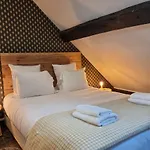 El Circo - Atypical Studio - City Centre - Netflix - Near Parking