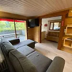Appartement Cosy 6 Personnes Avec Grande Terrasse Et Parking, Pres Des Activites - Fr-1-241-181
