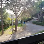 Appartement T2 A 50M De La Plage Avec Balcon Et Parking - Argeles-Sur-Mer - Fr-1-388-43