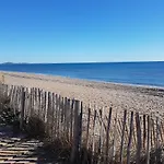Belle Villa De Vacances En Angle Climatisee, Domaine Tamaris, 4 Chambres 7-9 Couchages, Wifi, Acces Aux Piscines Payant, 900M De La Mer Lrtamq10