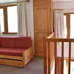 Duplex Cosy A Meribel - 5 Pieces, 8 Pers., Proche Pistes Et Commerces, Parking Inclus - Fr-1-180-560