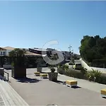 Studio Ideal Au Centre-Ville De La Tranche-Sur-Mer, A 80M De La Plage, Avec Balcon Et Apercu Mer - Fr-1-357-240