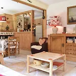 Appartement Lumineux A Meribel, Proche Des Pistes, Balcon, Tv, Lave-Vaisselle, Accepte Les Animaux - Fr-1-180-129