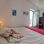 Sea-View Holiday Home With Terrace, Plougasnou