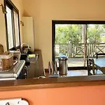 Yamina Lodge