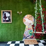 Insolite Alice In Wonderland