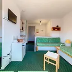 Appartement Lumineux 2 Pieces Avec Balcon Et Parking, Proche Des Pistes - Fr-1-344-1078