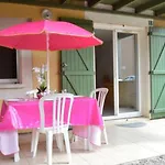 Appartement 2 Pieces Avec Terrasse Pres De La Plage, Piscine Et Commerces A Narbonne Plage - Fr-1-229B-731